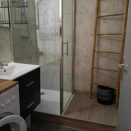 Apartment Le Clin D'oeil Sur Le Port. *